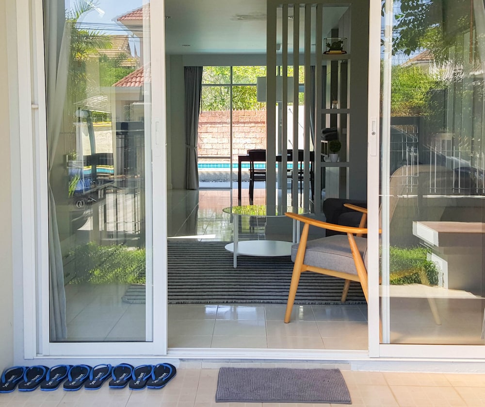 The Retreat Ao Nang Private Pool Villa