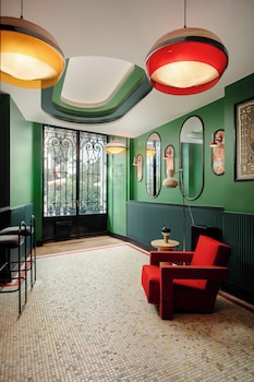 My Maison In Paris - Louvre