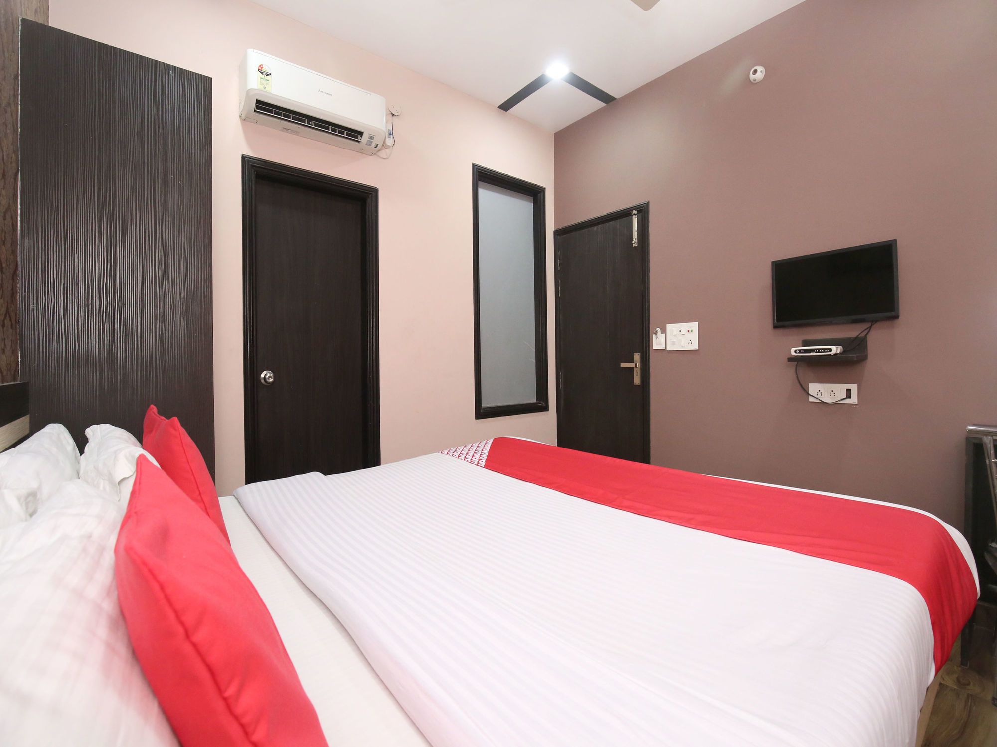 Hotel Shivam Residency by OYO Rooms