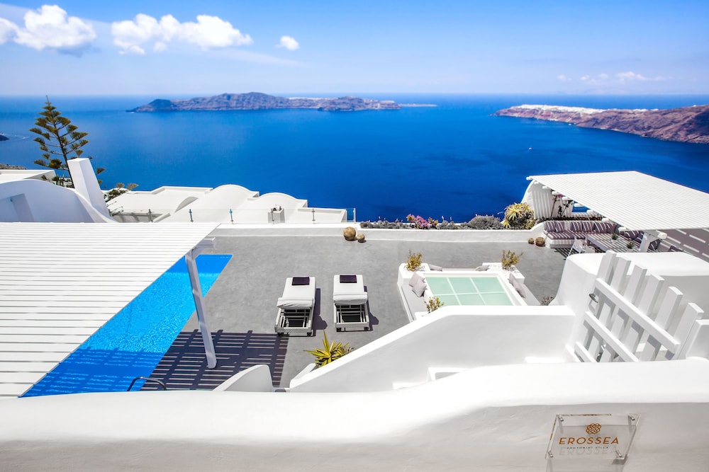 Erossea Santorini Villa