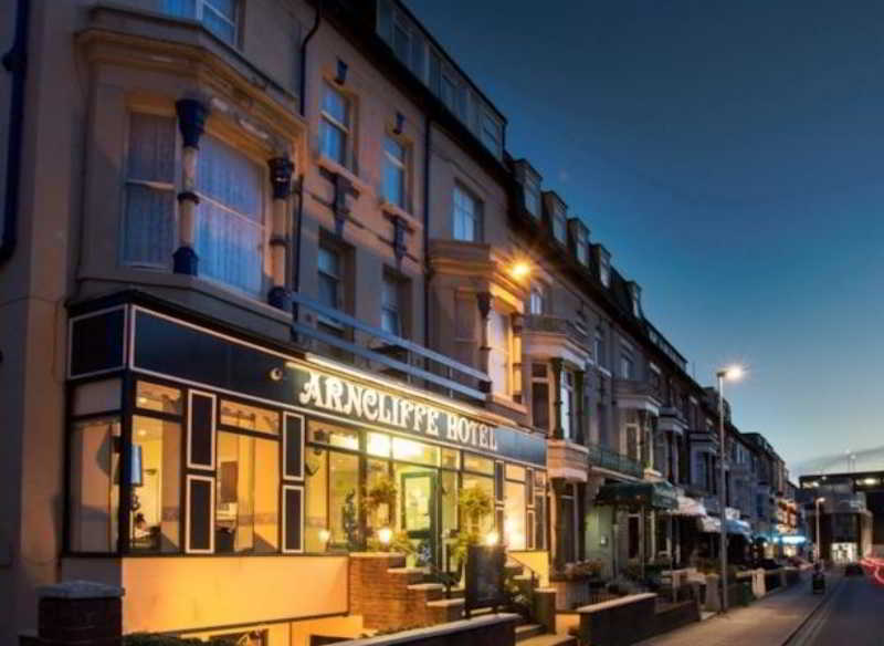 Arncliffe Hotel