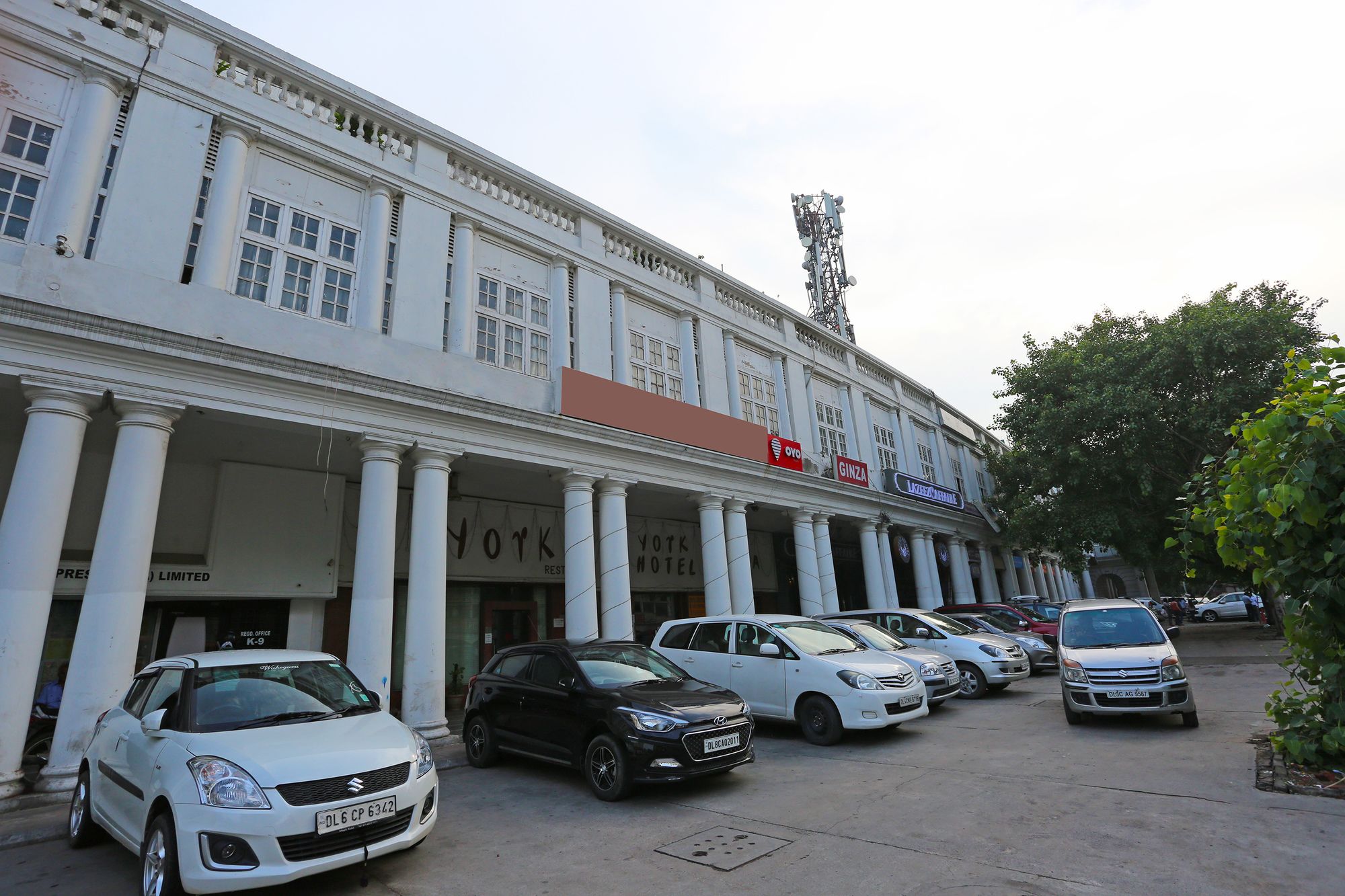Hotel York By OYO Rooms