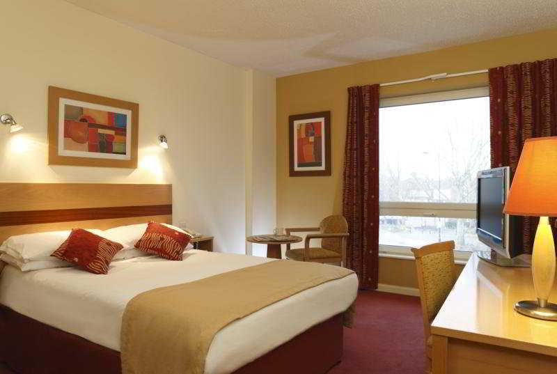 Leonardo Hotel Dublin Parnell Street