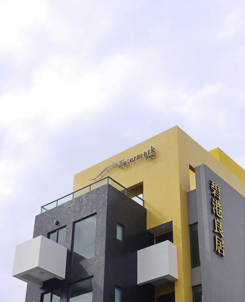 Watermark Hotel