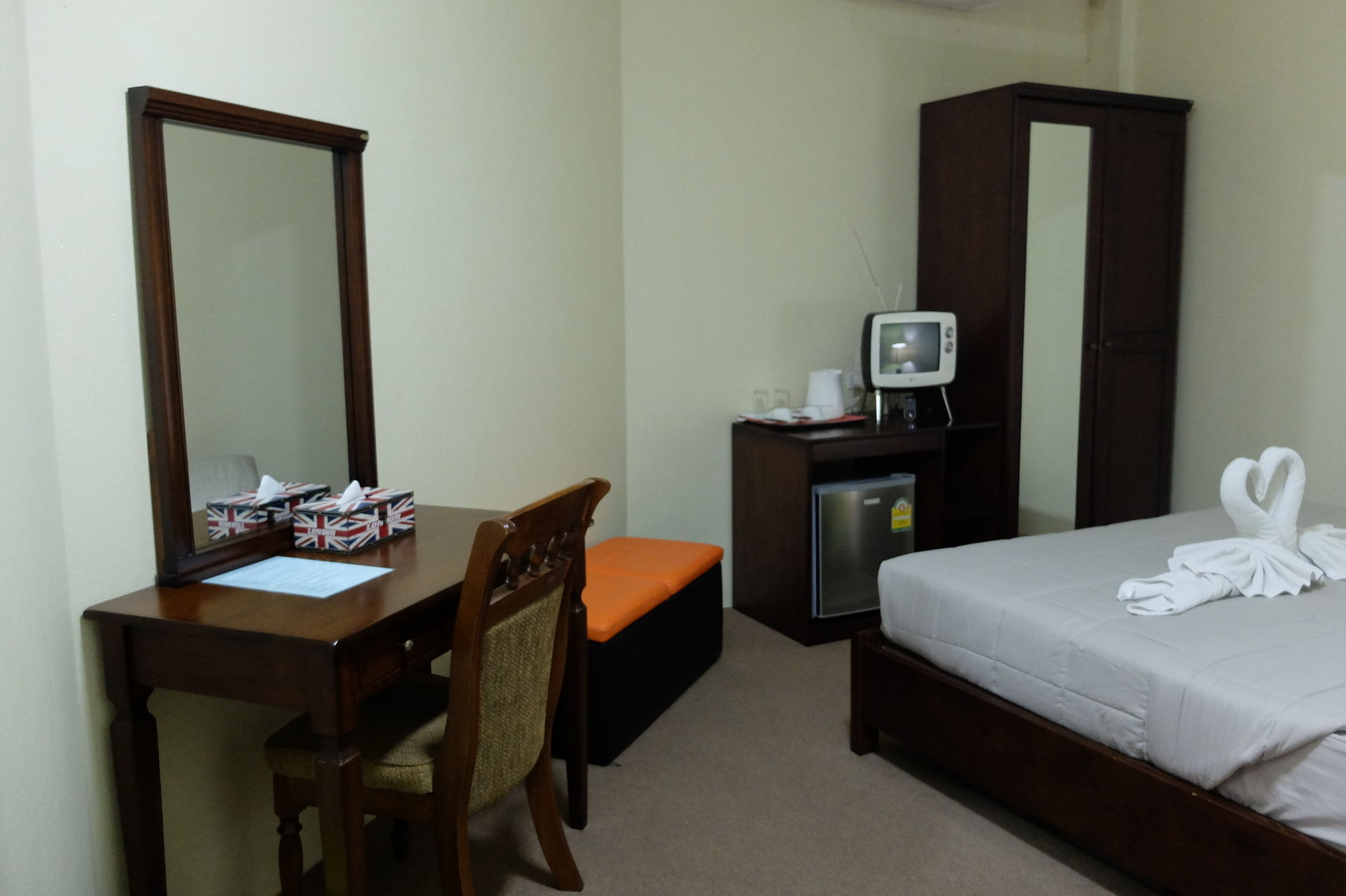 Tawan Warn Hotel