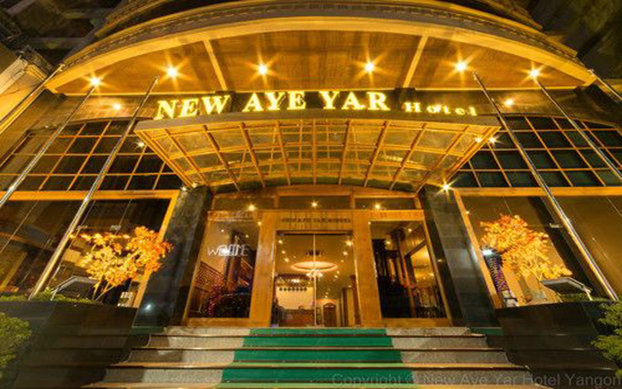 City Yangon (New Aye Yar Hotel)