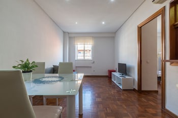 Vallehermoso Apartments