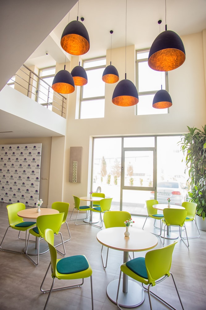 HomeBridge Hotel Appartments