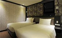 J Hotel