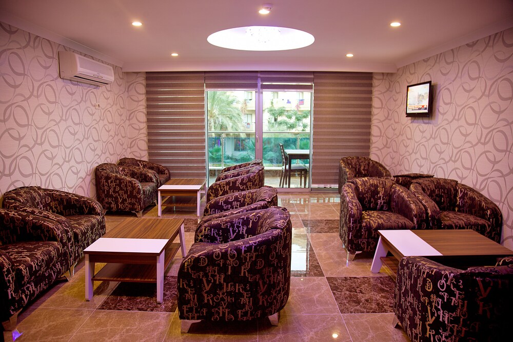 Opia Boutique Hotel