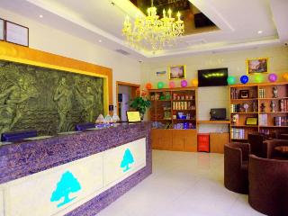 GreenTree Inn Shenzhen Longhua Tianhong Express Hotel
