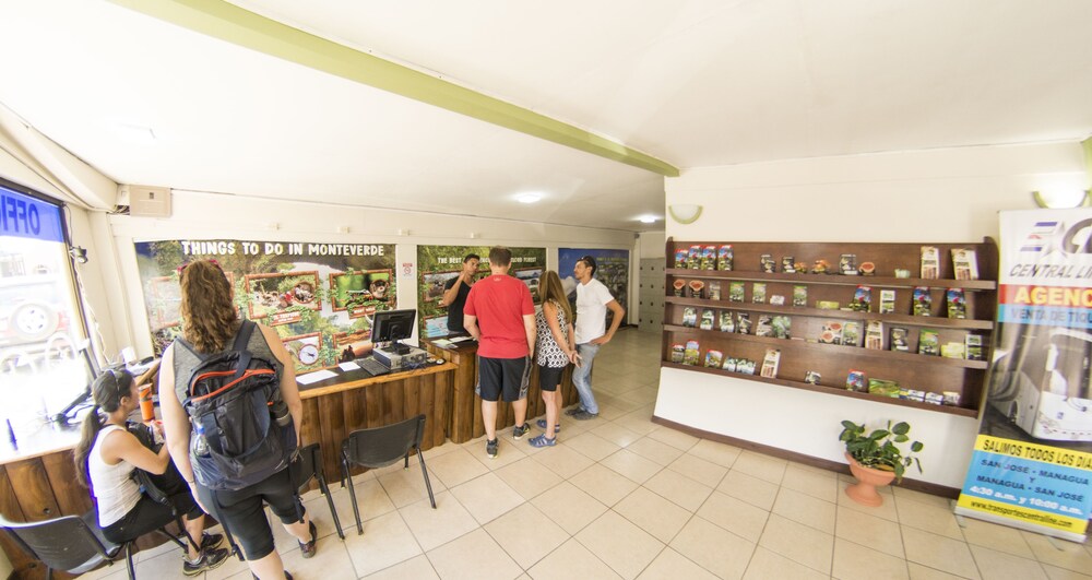 Monteverde Hostel Downtown