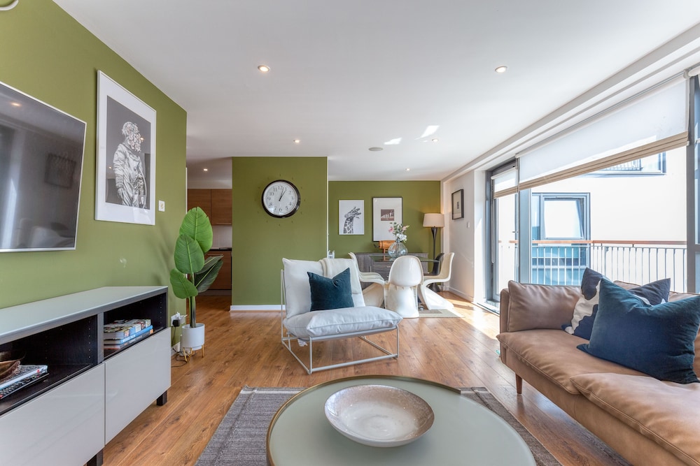Executive 7 Apartments Argyle Street