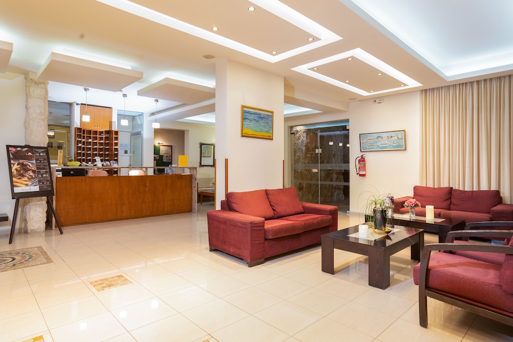 Ilyssion Holidays Apartments & Studios