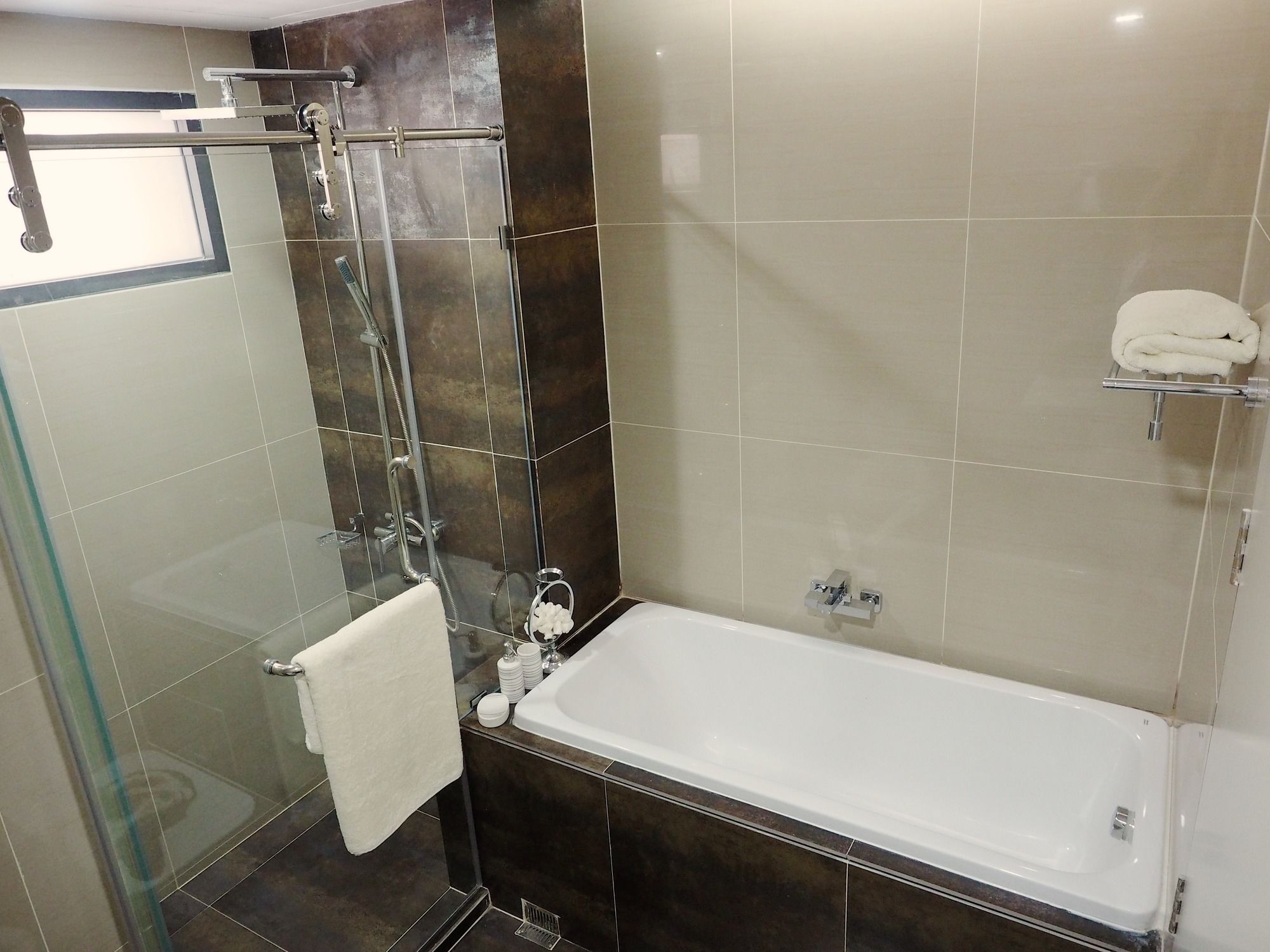 Qube Suites Sukhumvit