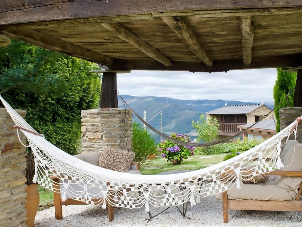 Complejo Rural Lar De Vies