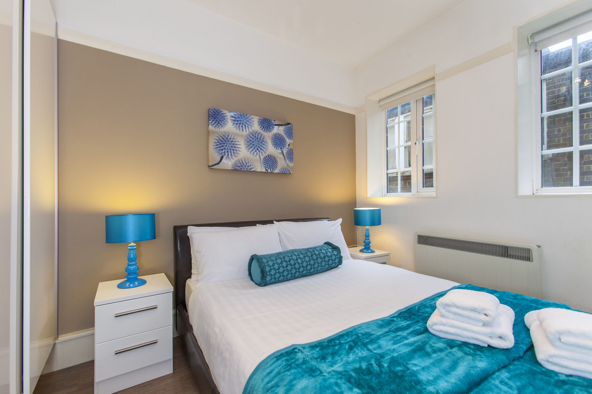 Club Living - Liverpool Street Apartments 2