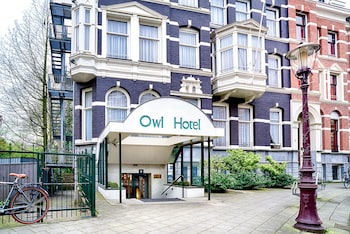 Owl Hotel