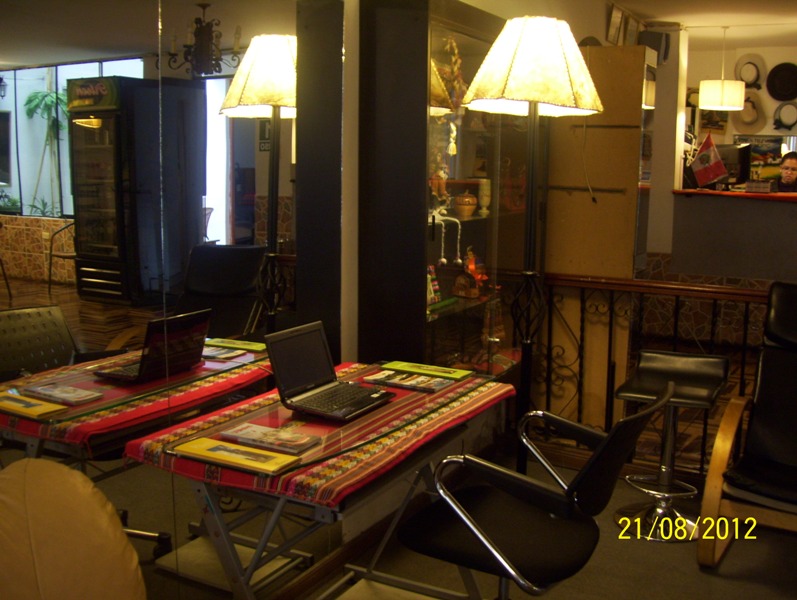 Hotel L'Baron Jockey Plaza Mall