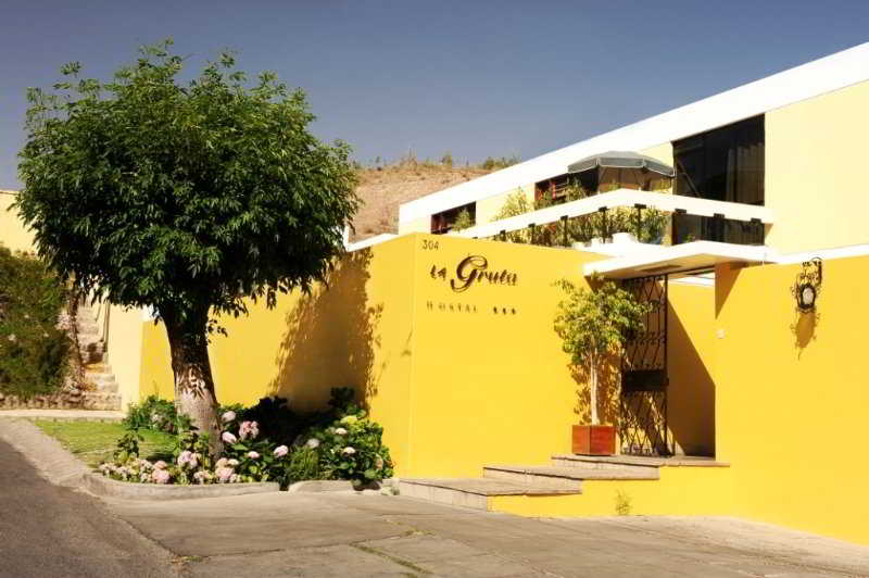 La Gruta Hostal