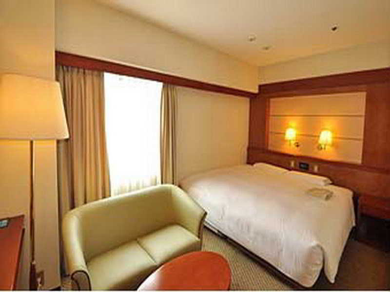 Premier Hotel Cabin Osaka
