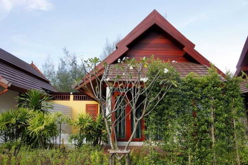 L'Esprit de Naiyang Resort