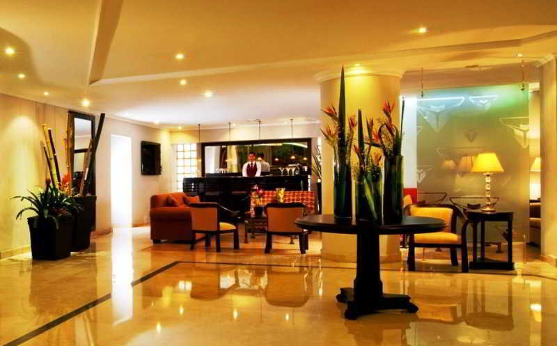 Hotel Internacional La Triada by DOT Urban