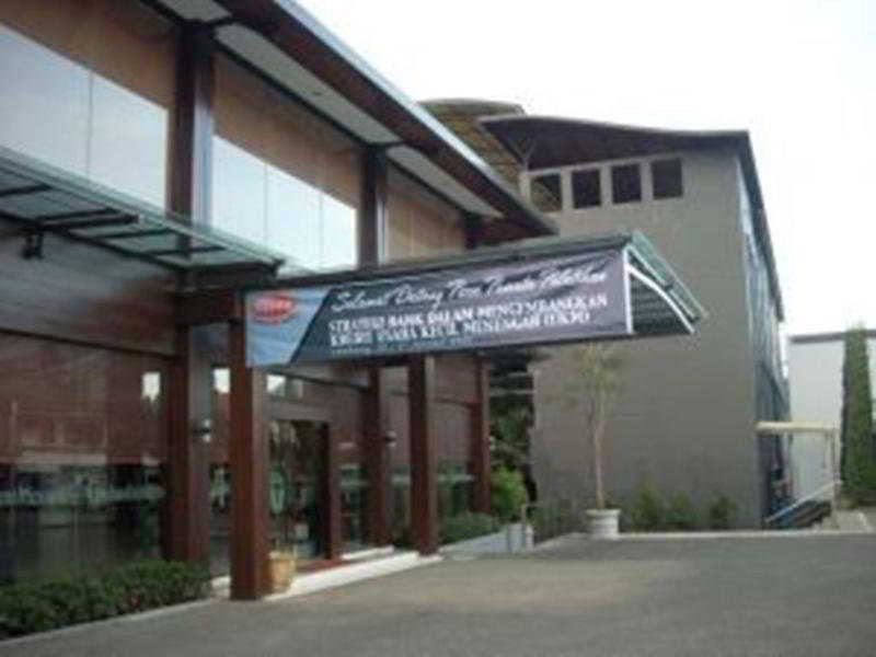 Takashimaya