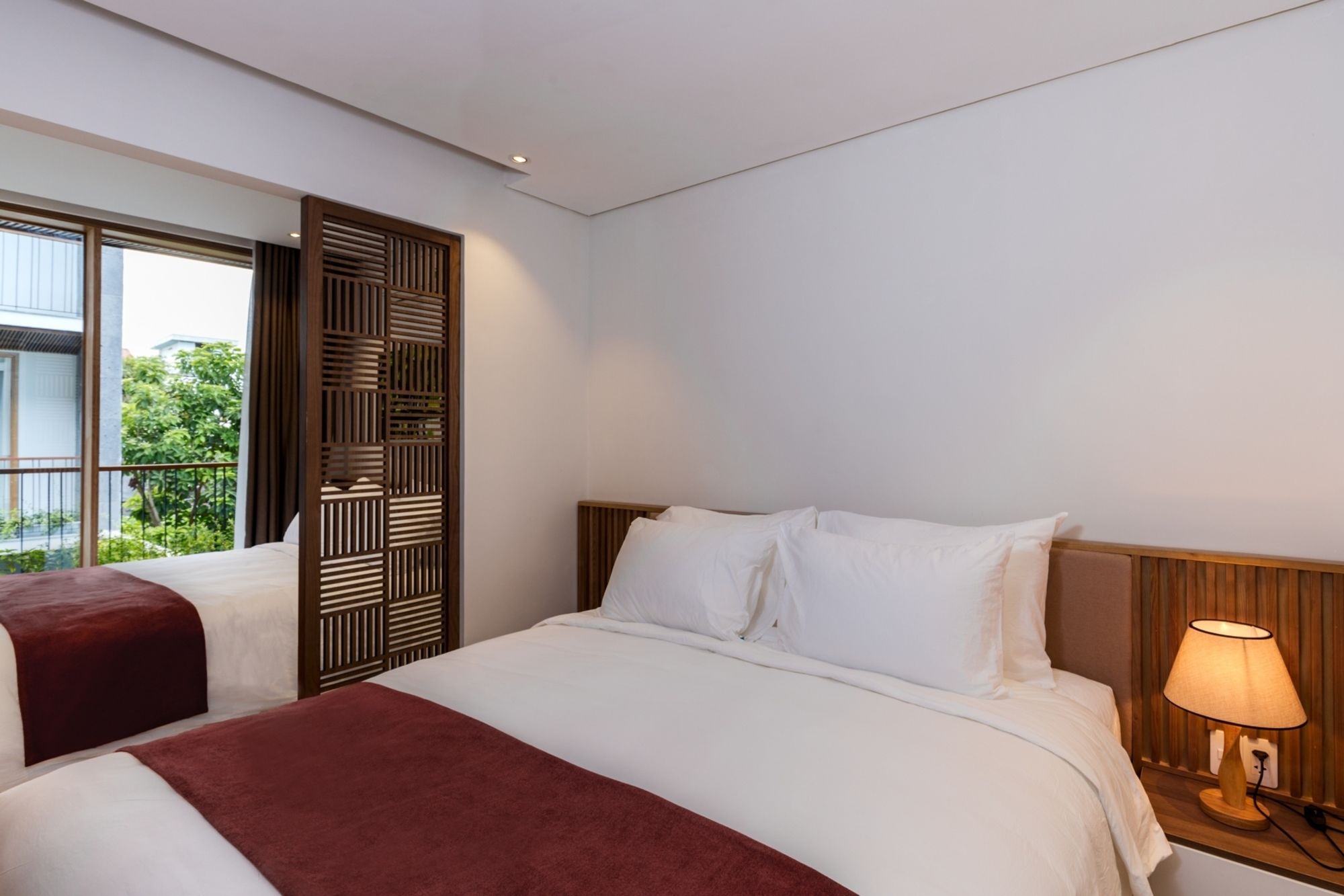 Tam House Villa Hotel