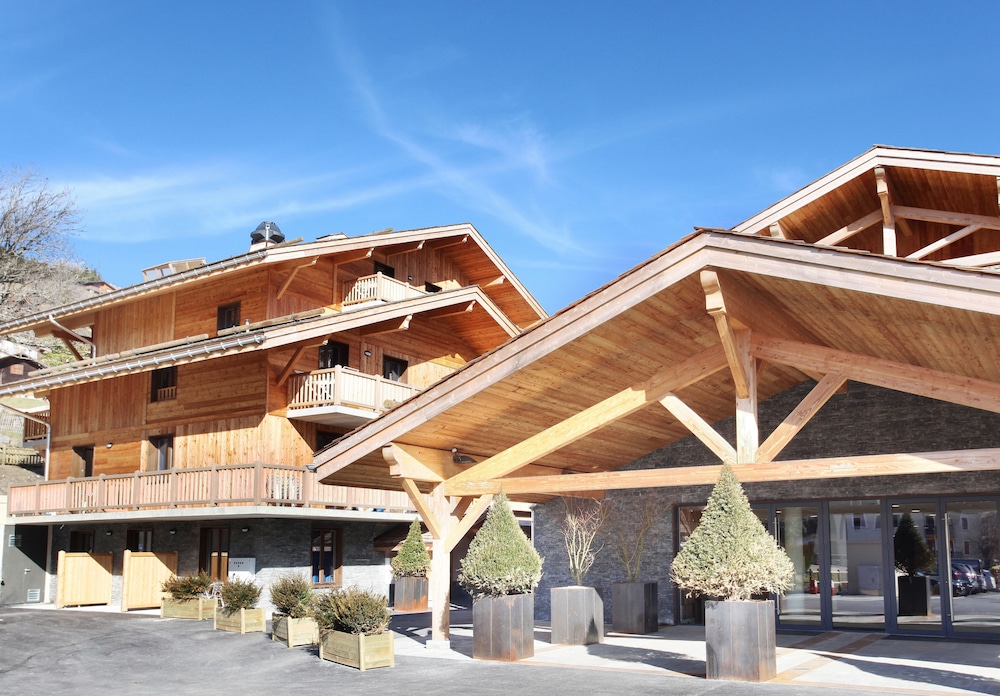 Hôtel Prestige Odalys Le Chamois  à La Clusaz