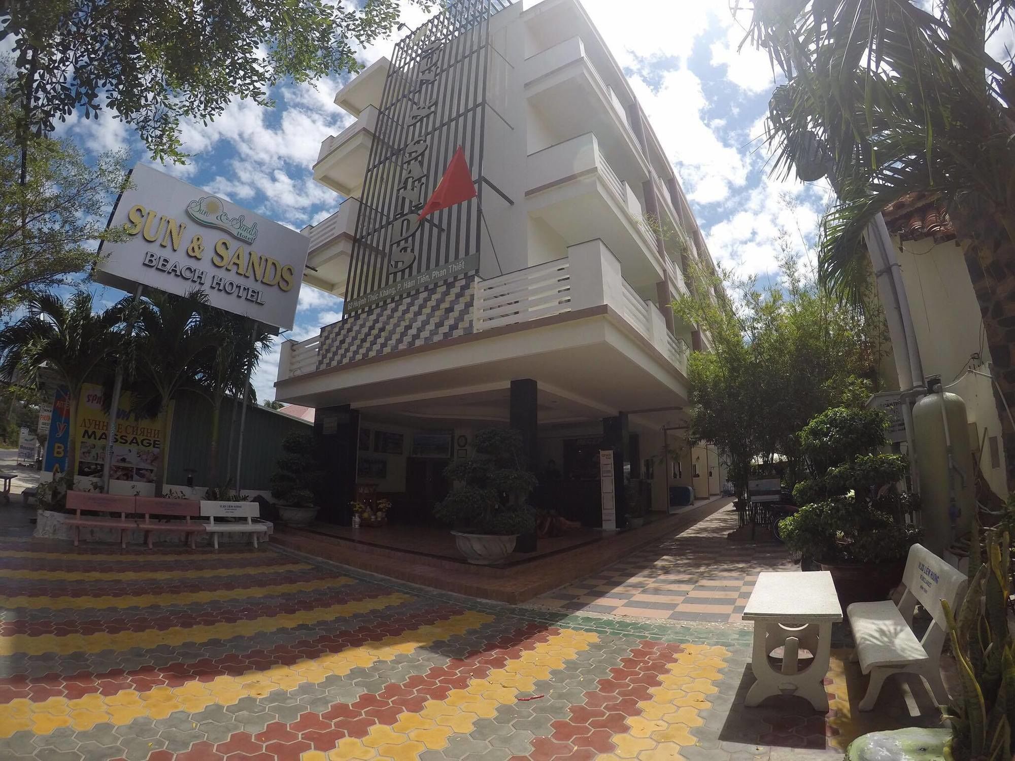 Sun And Sands Beach Hotel Spa