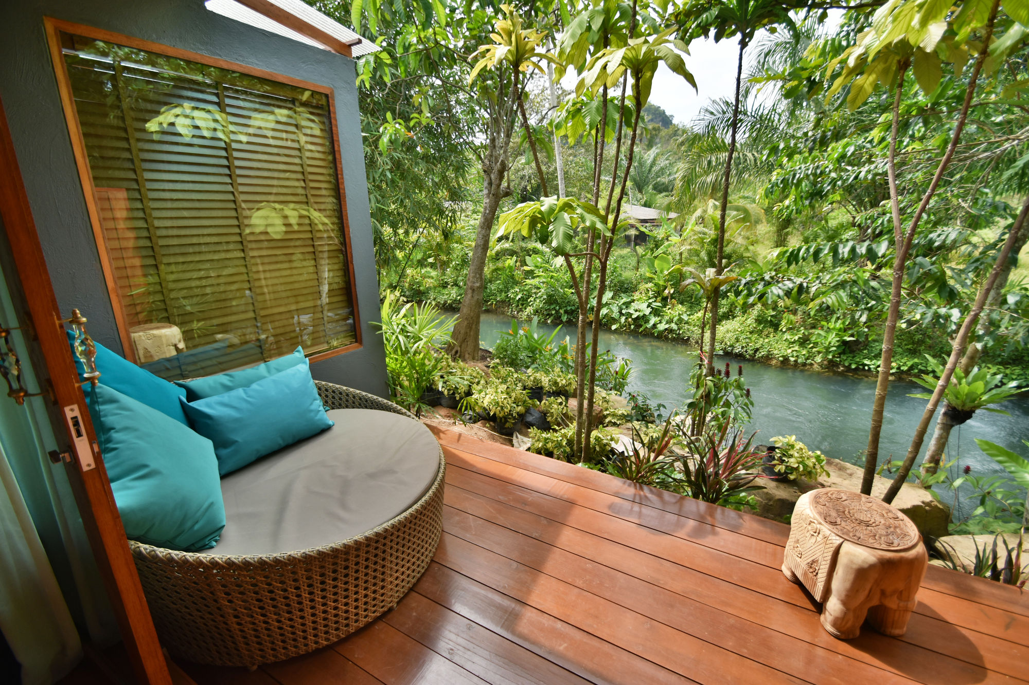 The Nine Thipthara Resort