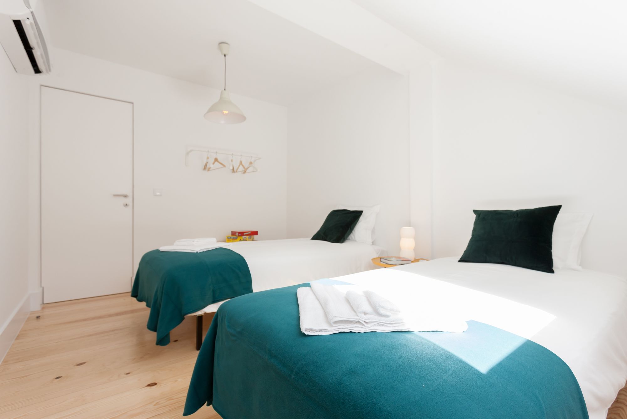 Hotel Santa Justa 24 Apartments Lisbon Downtown