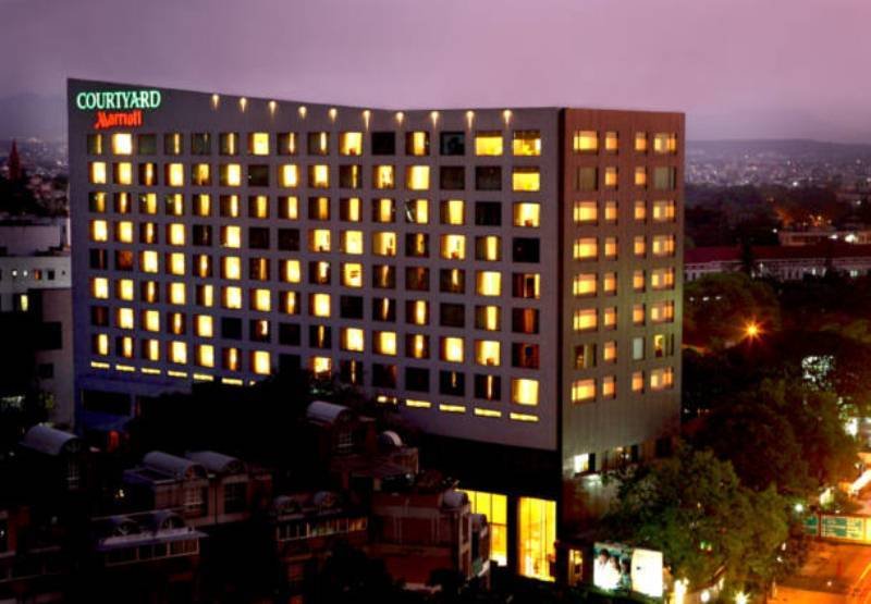 Courtyard Pune City Centre