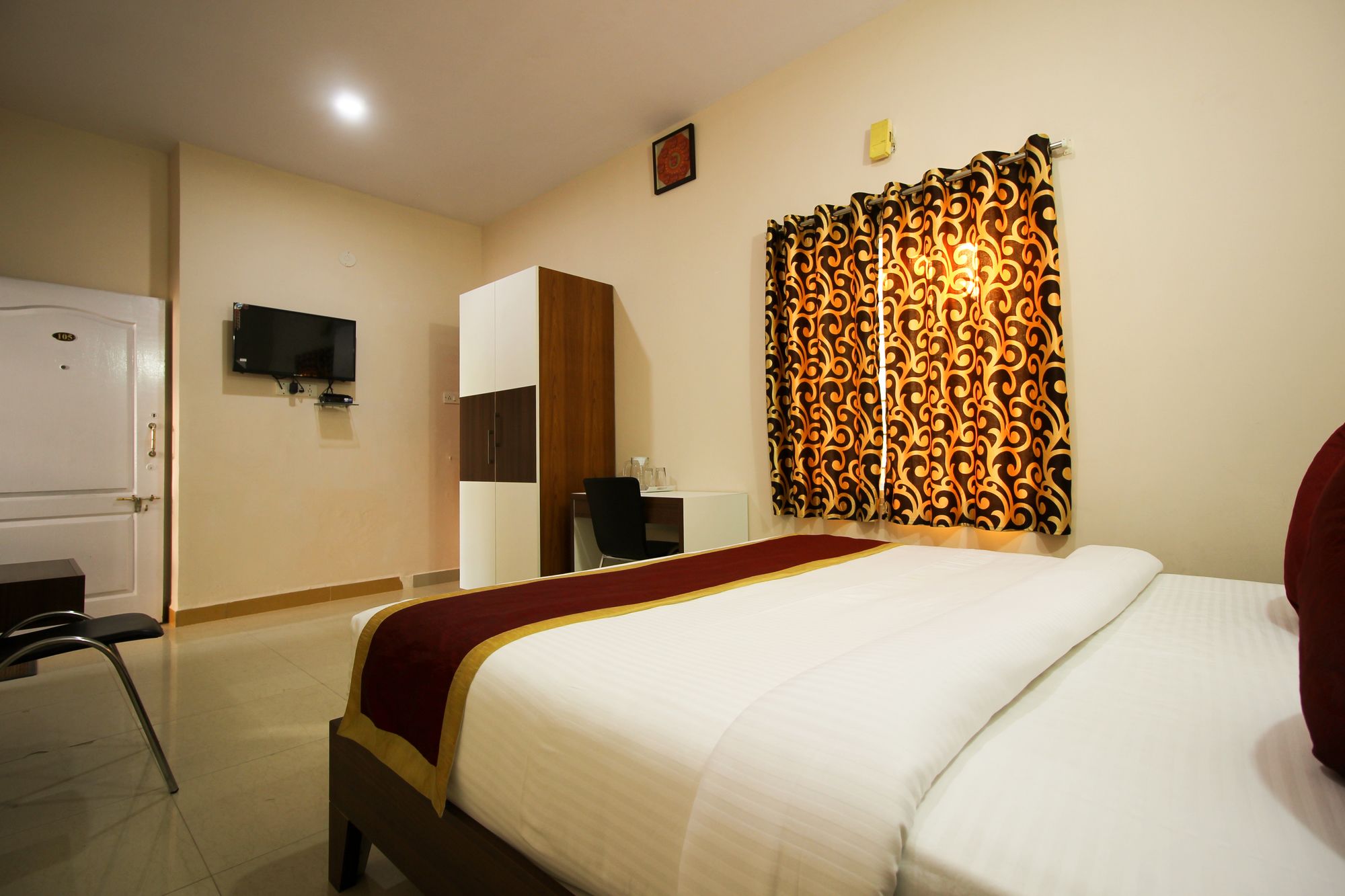 Park Inn By OYO Rooms