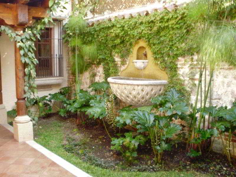 LO de Bernal