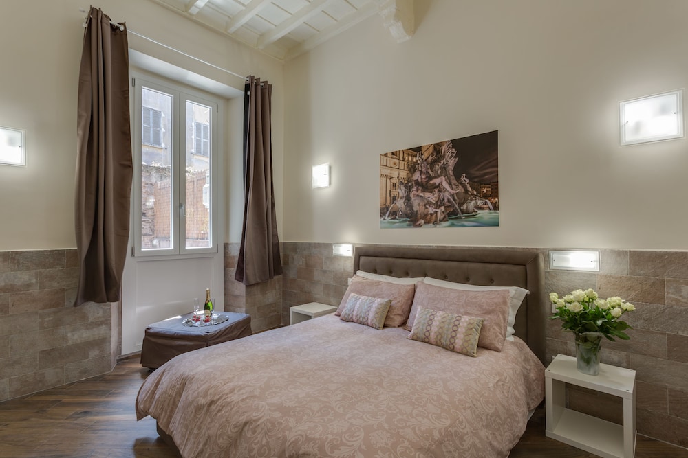 Casa De Huespedes Navona Charme Suite