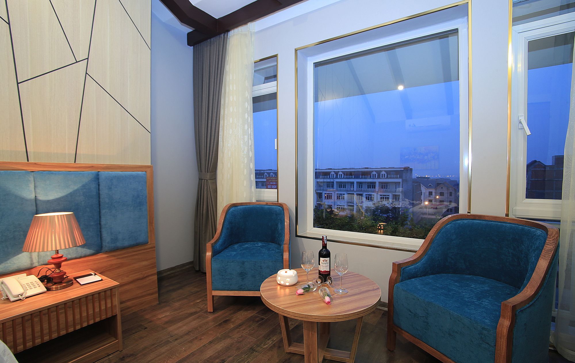 Oriana Hotel