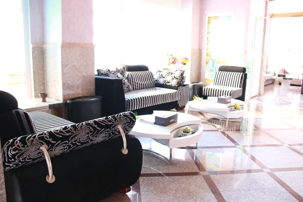 Horizon Hotel Apartments