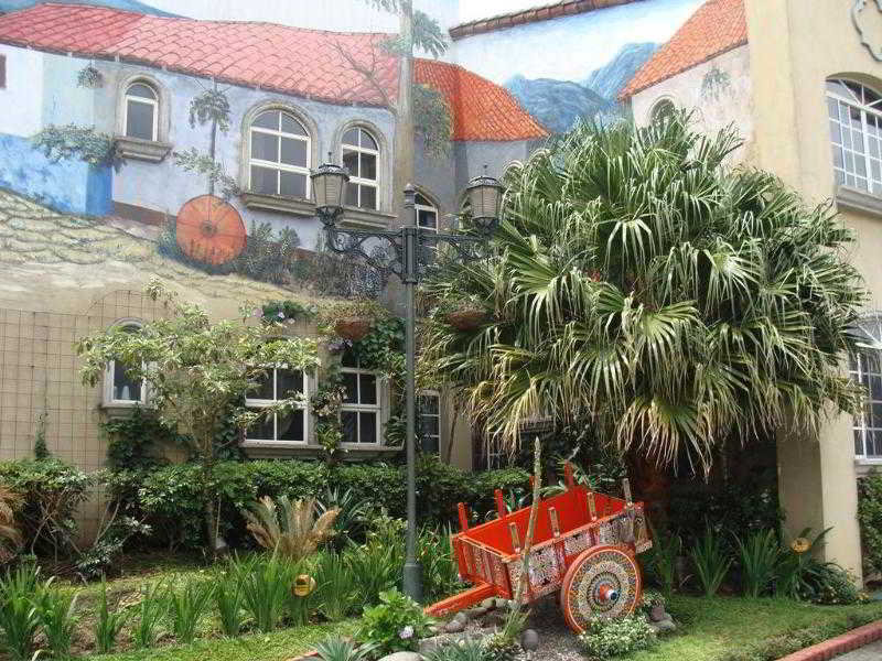 Casa Conde Hotel & Suites