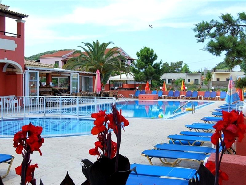 Luisa Hotel