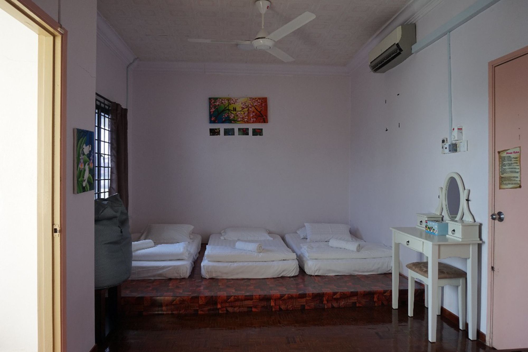 OYO Home 90229, 3 Little Birds Homestay 4bhk