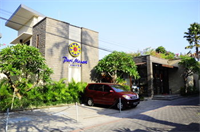 Puri Mesari Suites