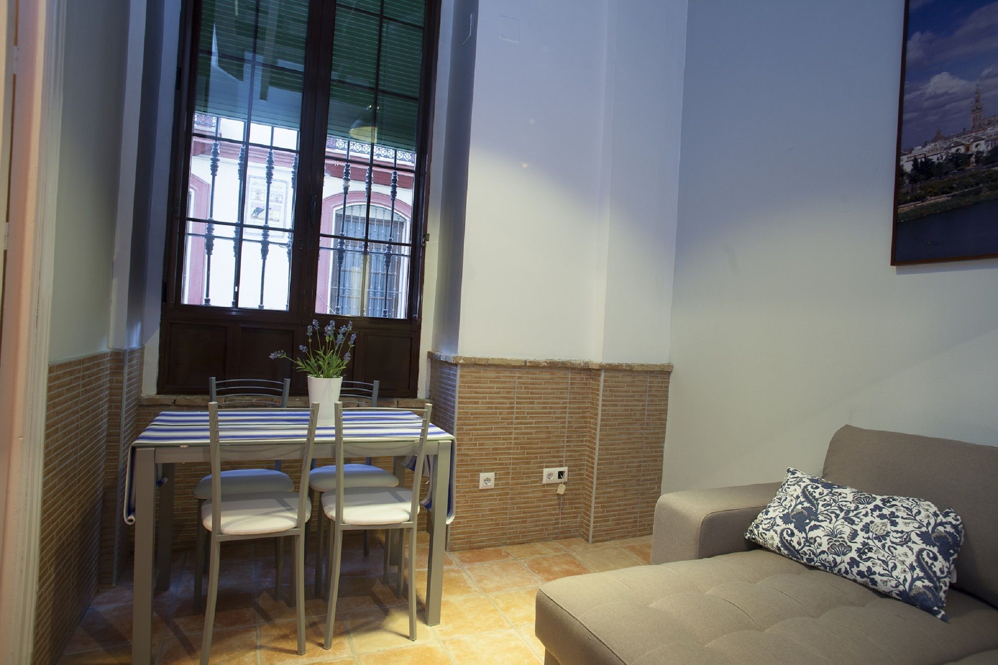 Apartamentos Puerta De La Maestranza