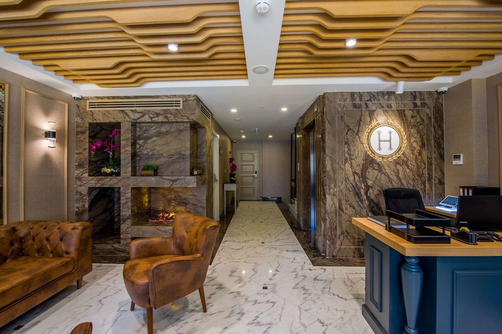 Homelike Residence
