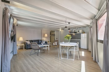 My Address In Plaza Real