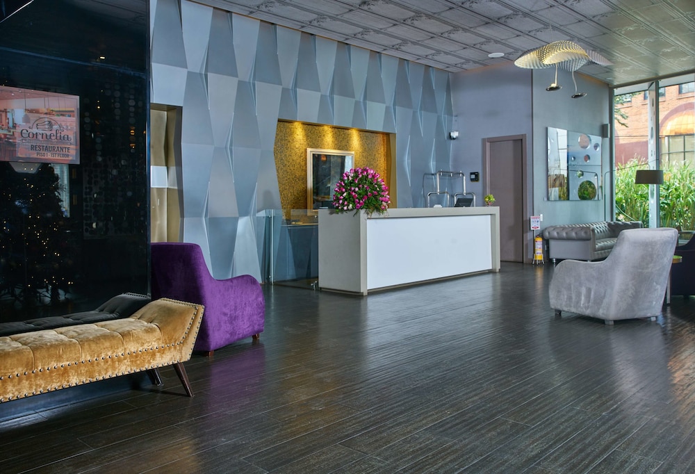 100 Luxury Suites by Preferred