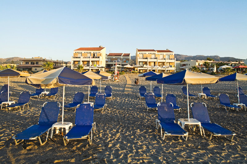 Iperion Beach Hotel