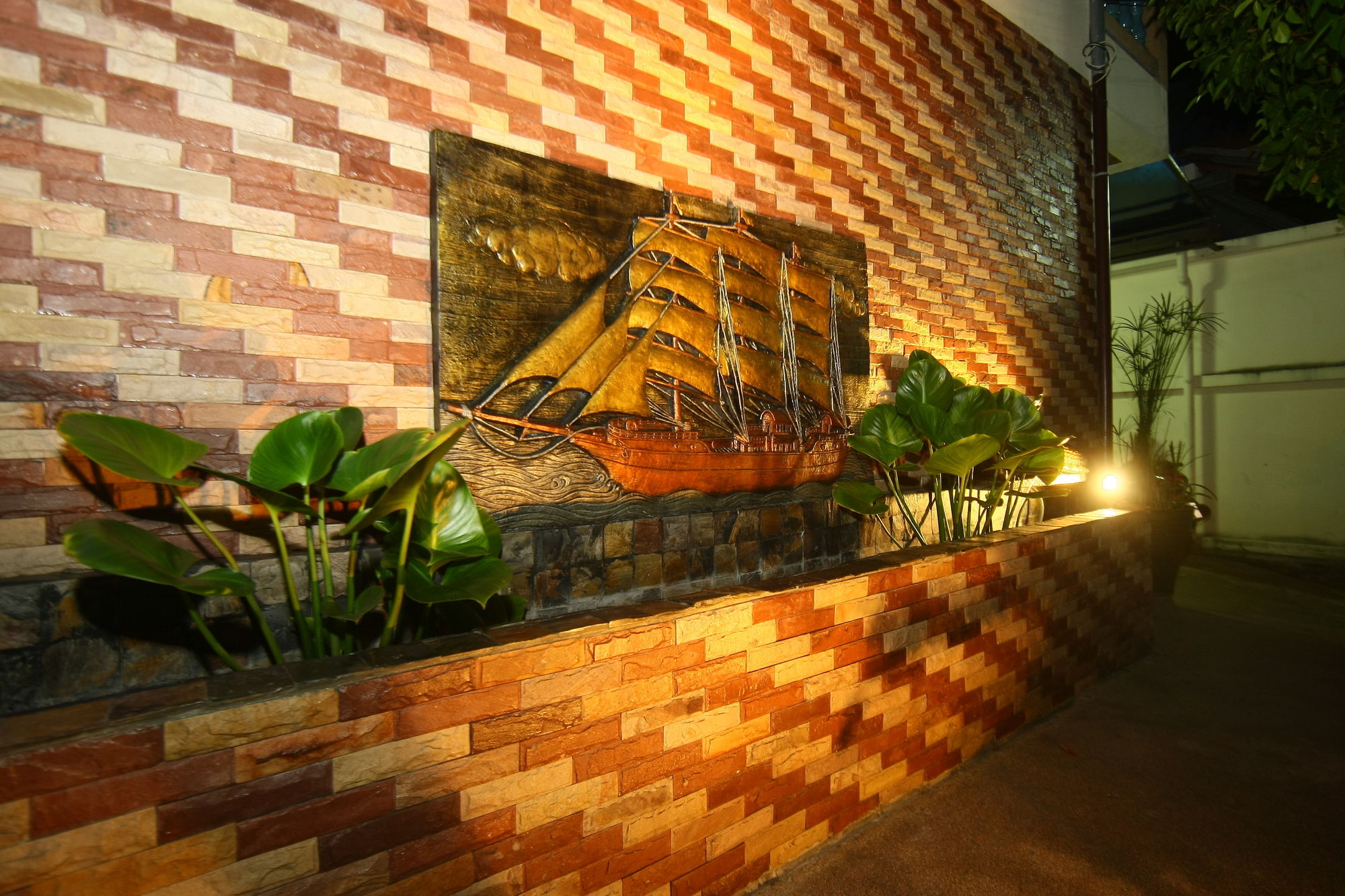 Patong Sunbeach Hotel