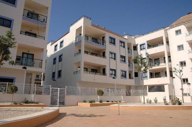 Apartamentos Calamora
